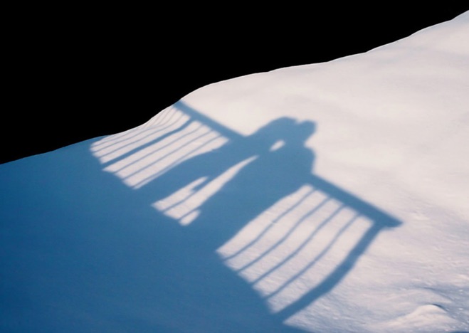 A0234 - Schatten im Schnee