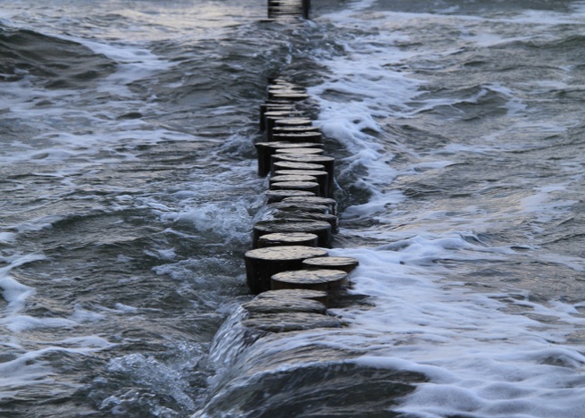 A0458 - Weg über turbulentes Wasser, Hiddensee